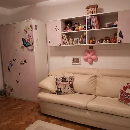 公寓 Little Hill House *
